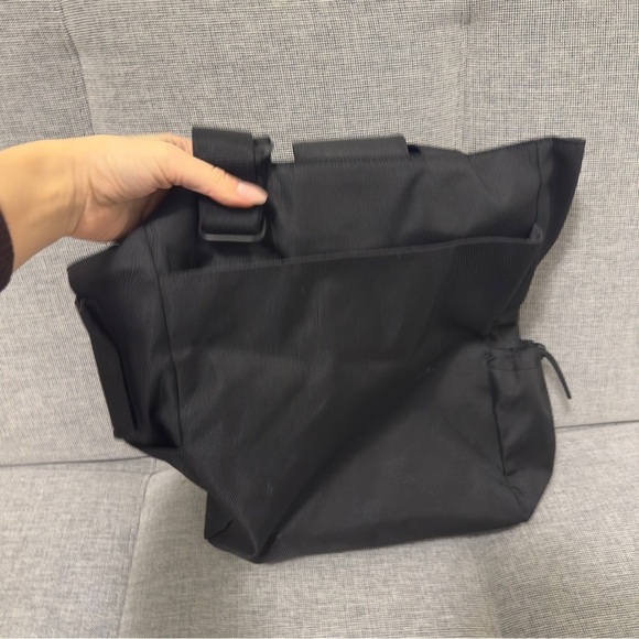 Tumi Black Tote Bag - Picture 5 of 10